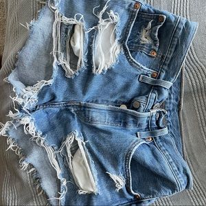 Levi’s 501 high rise shorts